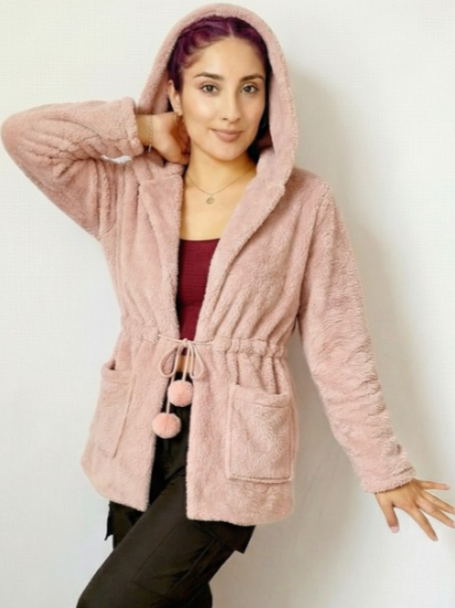 Chamarra de Peluche con Capucha