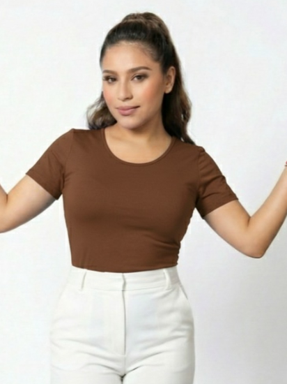 Blusa lisa de manga corta