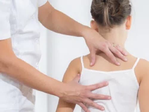 Scoliosis in Children: What Parents need to know | Osteopathy West London | Osteopath Ealing | Acupuncture Ealing | Women&amp;#039;s Health &amp;amp; Perimenopause Treatment Ealing