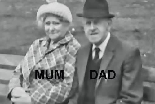 Enhancing Memory with Personalized Photo Prints for Dementia Patients