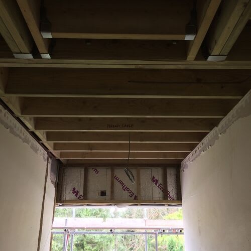 Expert electrical rewires for new houses in Hampshire\r\n