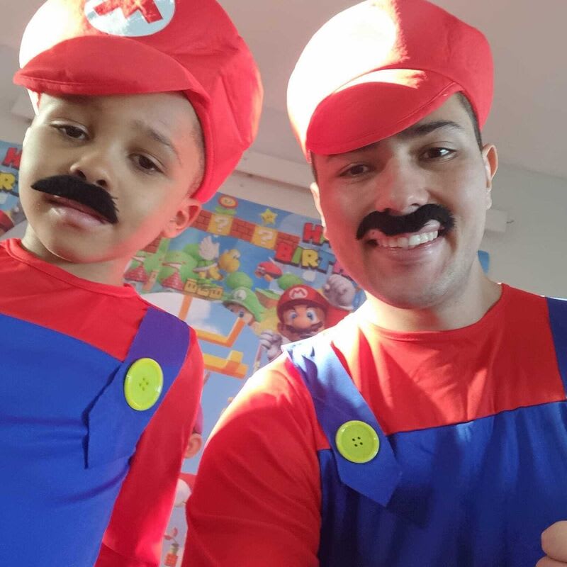 Party Themes | Dinky Parties | South London kids parties | SpiderMan parties Surrey | Princess Parties Kent