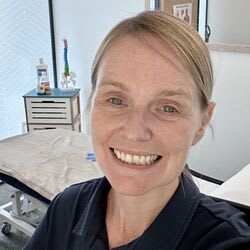 Hannah Whitcombe - Osteopath at Osteopathy West London, Ealing W5