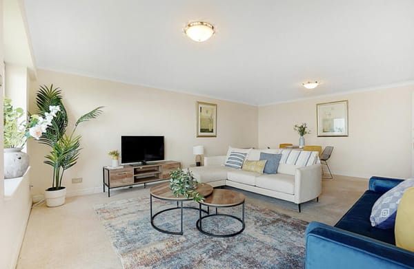 Why Autumn is the perfect time to book your staging for the New Year!  