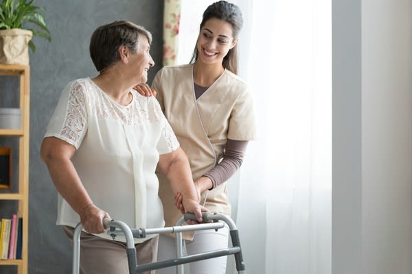 Lower Limb Joint Replacement: Preparation, Recovery &amp; Pain Management Tips