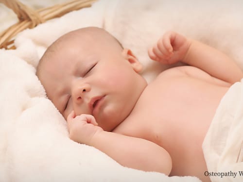 Baby Osteopath Ealing | Torticollis &amp; Flat Head Advice