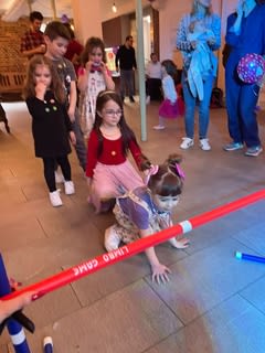 Unleashing the Magic: Children Party Entertainer Extravaganza