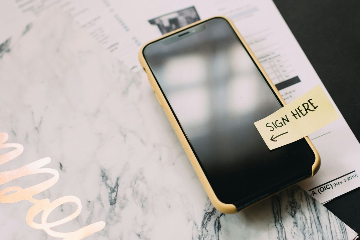 Unexpected mobile price hikes got you worried? SIMcredible 30-day plans keep you in control