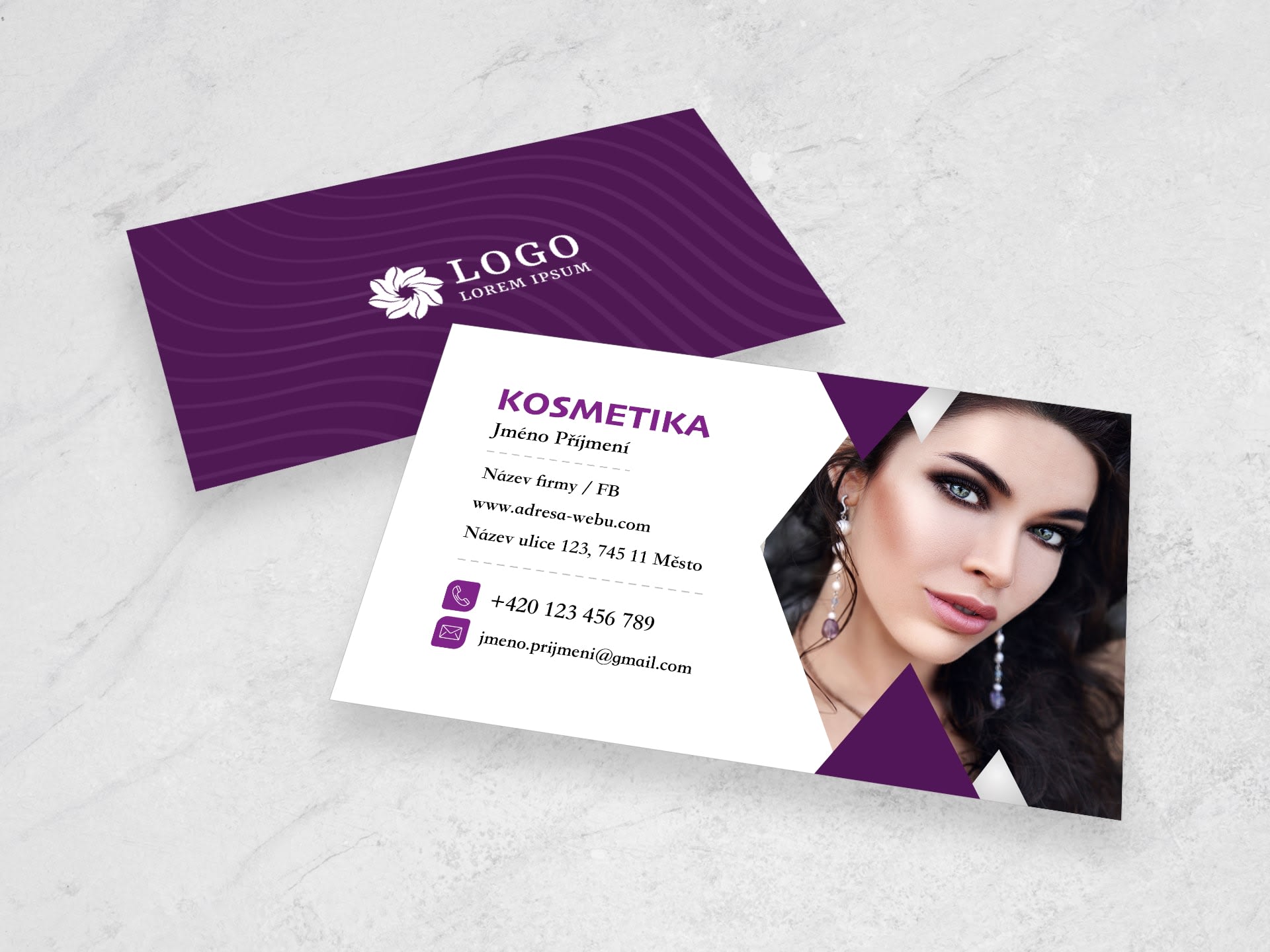 Vizitka pro kosmetické salony fialová #xnx-494 - přední strana