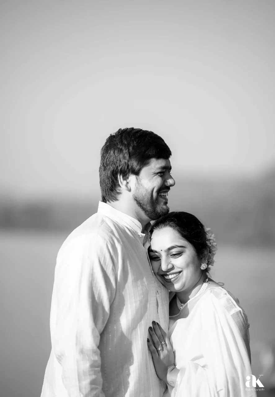 Wedding Photography Pune, Maharashtra | Black and White