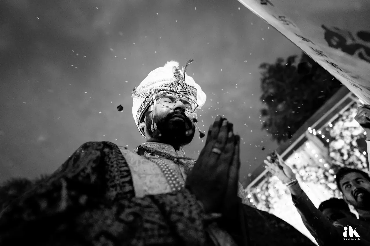 Wedding Photography Pune, Maharashtra | Black and White