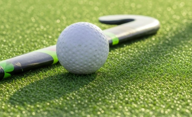 Cricket-Hockey.com Navigates 21,000 SKUs and Automates Support with Zipchat AI