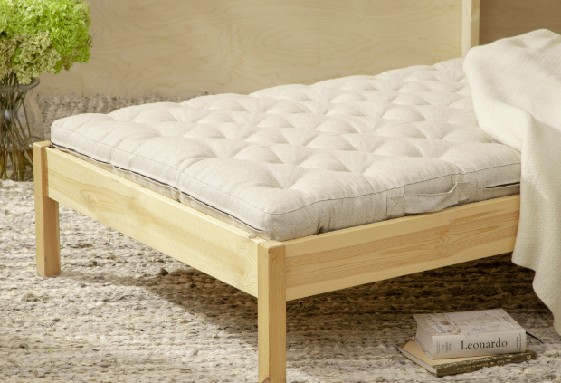 Home of Wool Scales Customer Service and Product Discovery with Zipchat AI