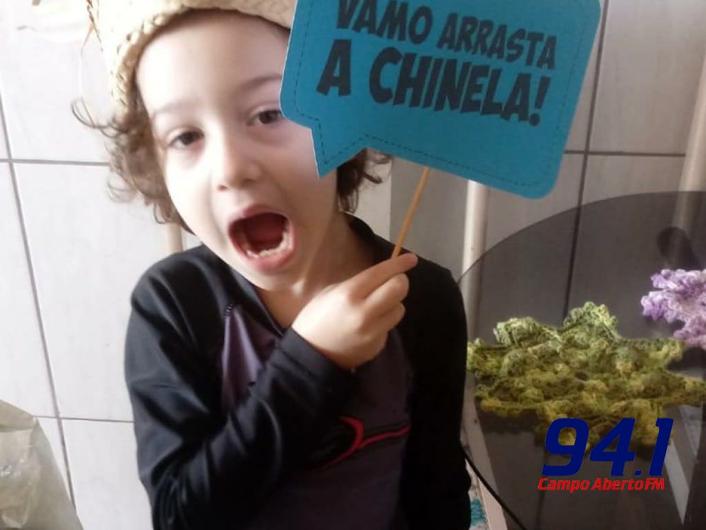 Hoje tem festa junina em casa com os alunos das escolas Therezinha Andreetta e Aluisio Maier