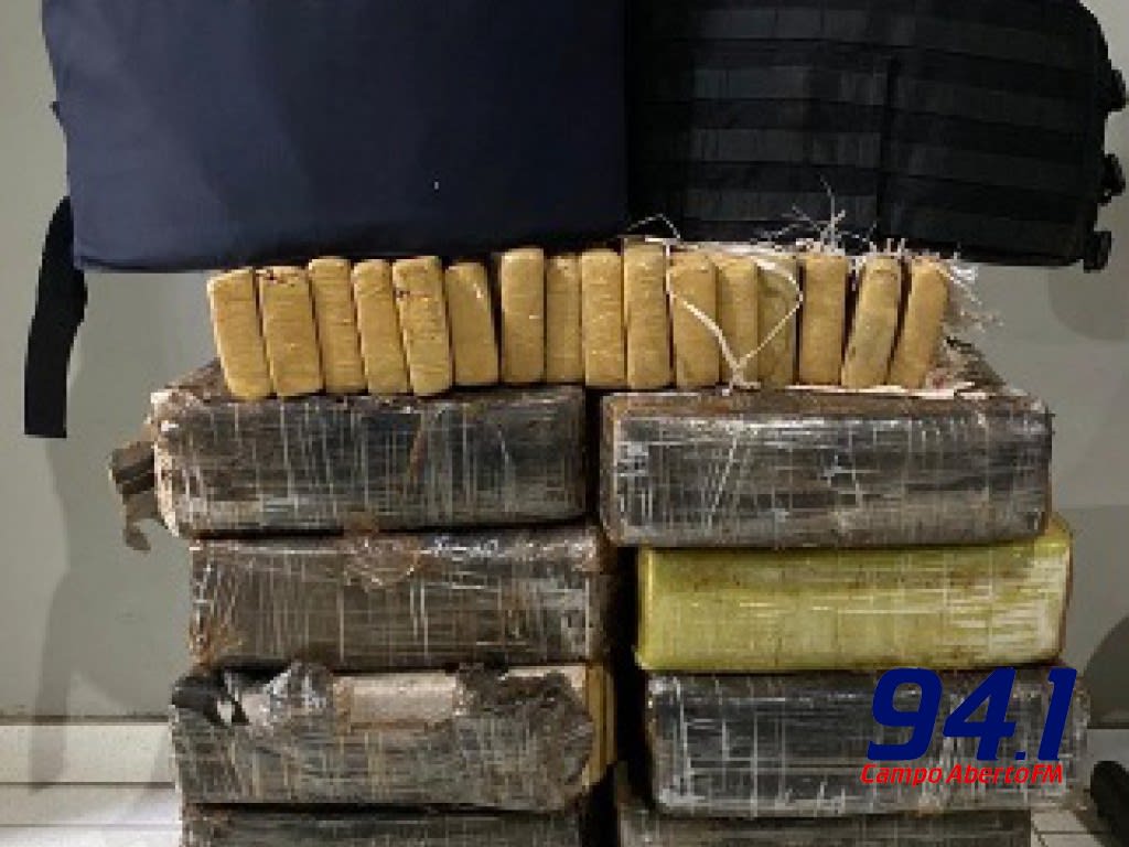 Laranjeiras: PRF e PM apreendem 197kg de maconha em veÃ­culo roubado