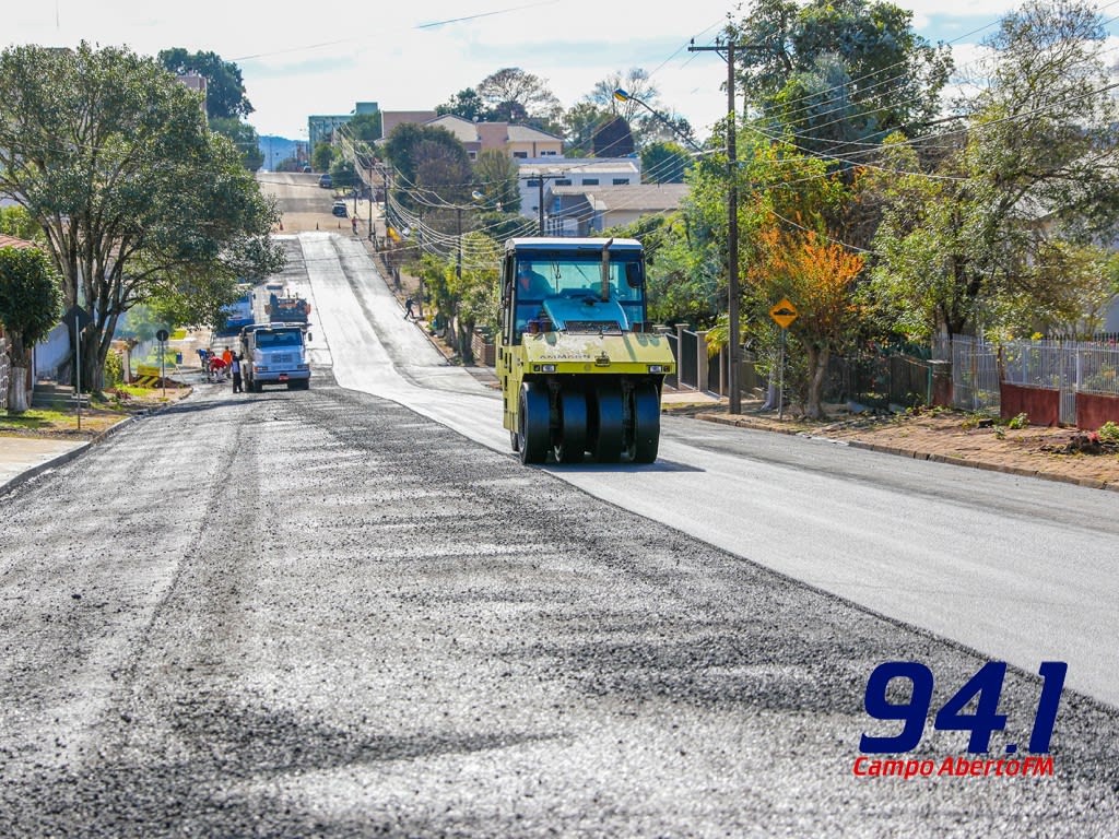Ruas de Laranjeiras do Sul recebem recapeamento asfÃ¡ltico