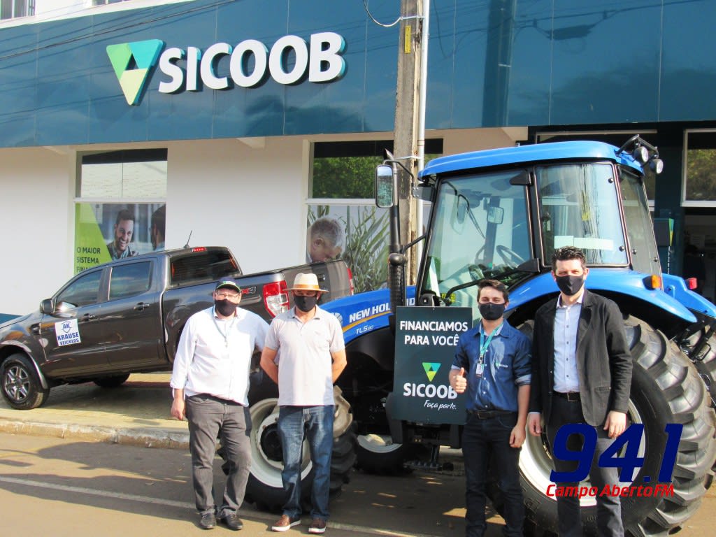 Laranjeiras do Sul  - Sicoob celebra dia do Agricultor