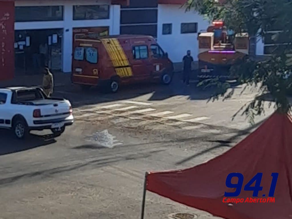 Rio Bonito: Trabalhador sofre descarga elÃ©trica enquanto pintava prÃ©dio no centro