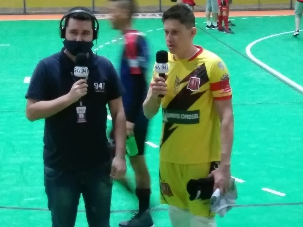 Clássico da Cantu - Operário vence Pinhão no Paranaense de Futsal Chave Prata e volta para a liderança