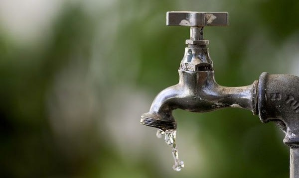 Calor eleva consumo de Ã¡gua em meio Ã  pior estiagem no ParanÃ¡