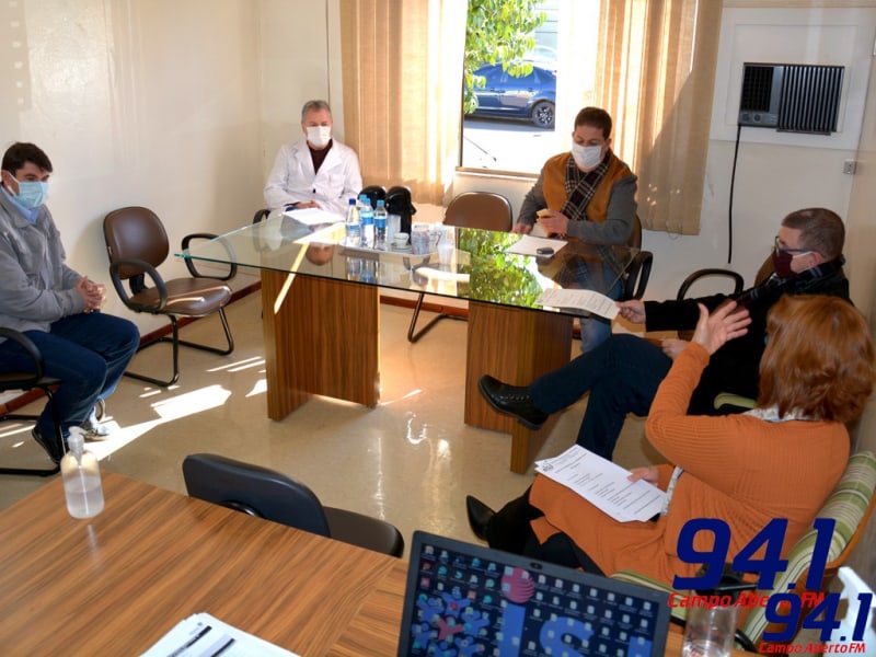 Instituto SÃ£o JosÃ© apresenta balanÃ§o dos 40 dias de atendimento da UTI e Enfermaria da Covid-19