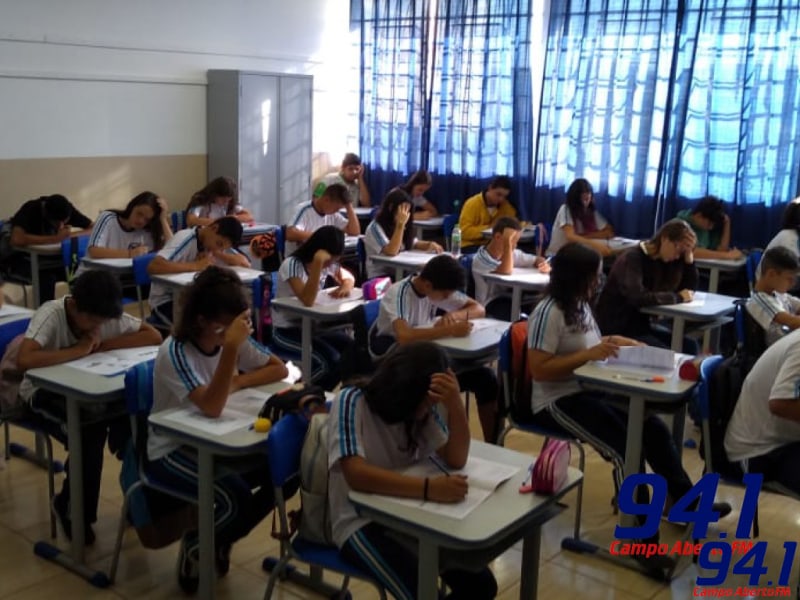 NRE de Laranjeiras do Sul comemora Resultados da Prova ParanÃ¡ Mais