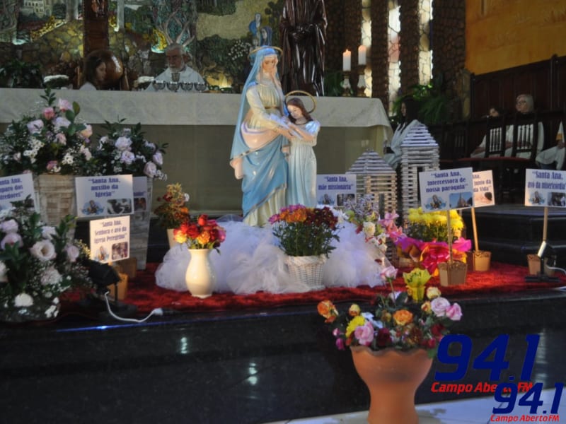 Laranjeiras: ParÃ³quia Santana vai realizar missa especial para os avÃ³s