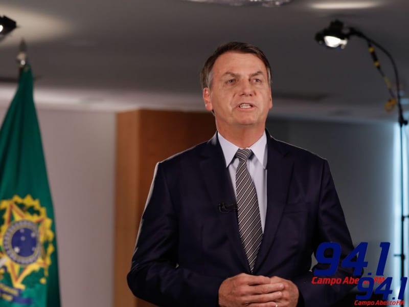 Bolsonaro: â€˜Estamos chegando ao nÃºmero de 100 mil (mortes); vamos tocar a vidaâ€™