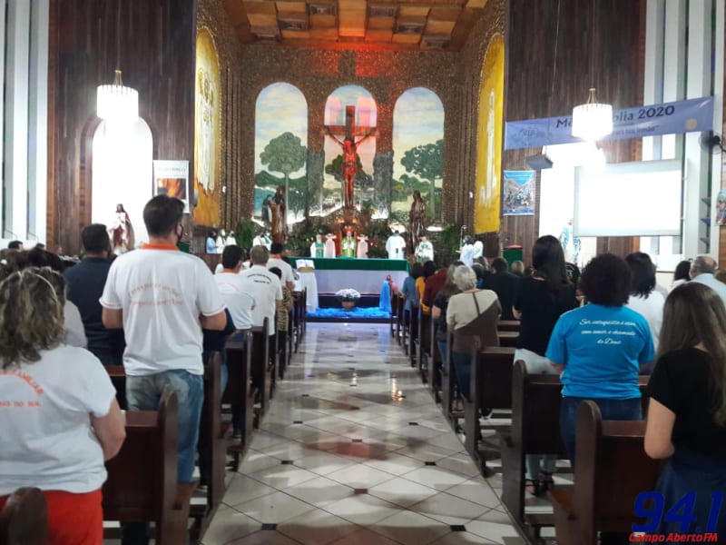 Bispo Dom Amilton da Diocese de Guarapuava Celebrou a 1ª Missa em Laranjeiras do Sul