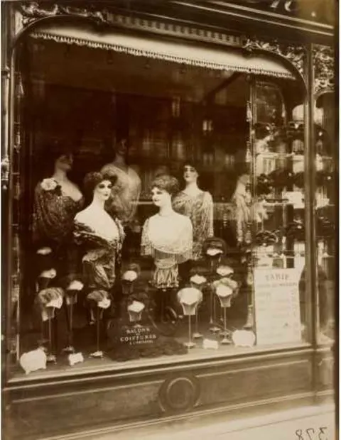 Eugene Atget vintažinė nuotrauka 3 – fotografijos plakatas | Framein