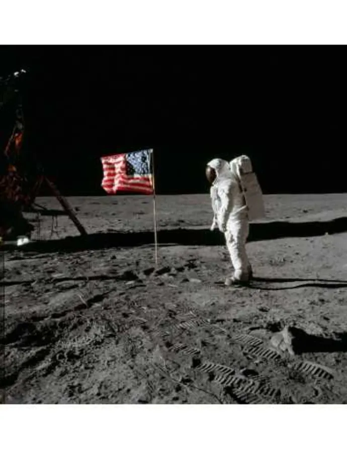 Apollo nusileidimo mėnulyje nuotrauka 8 – fotografijos plakatas | Framein – nuotrauka 1 iš 2