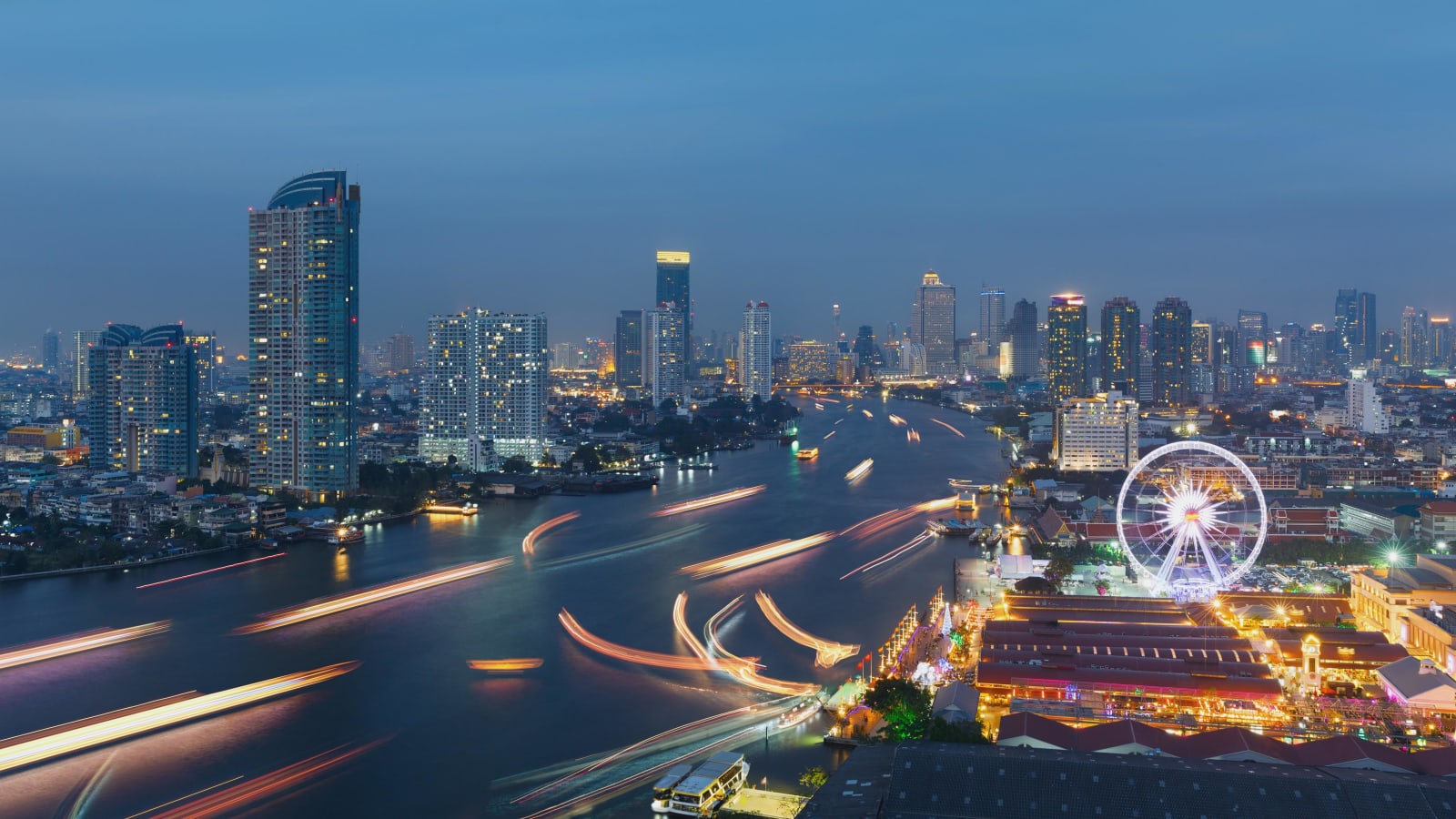 Working & Living in Bangkok: Legal Tips for Expats