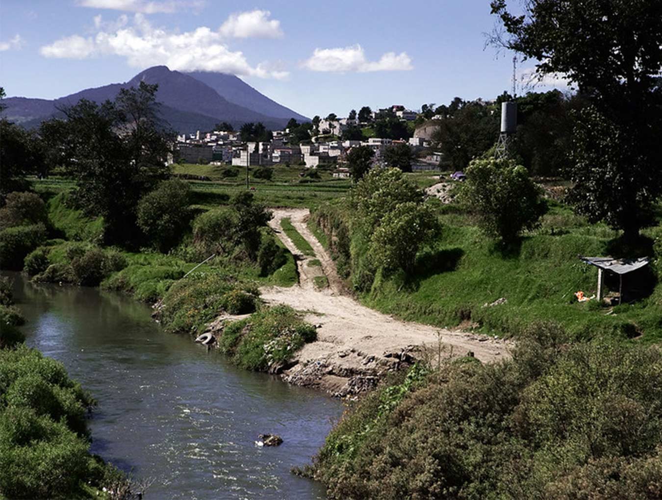 Monitoreo de la cobertura boscosa y usos de la tierra