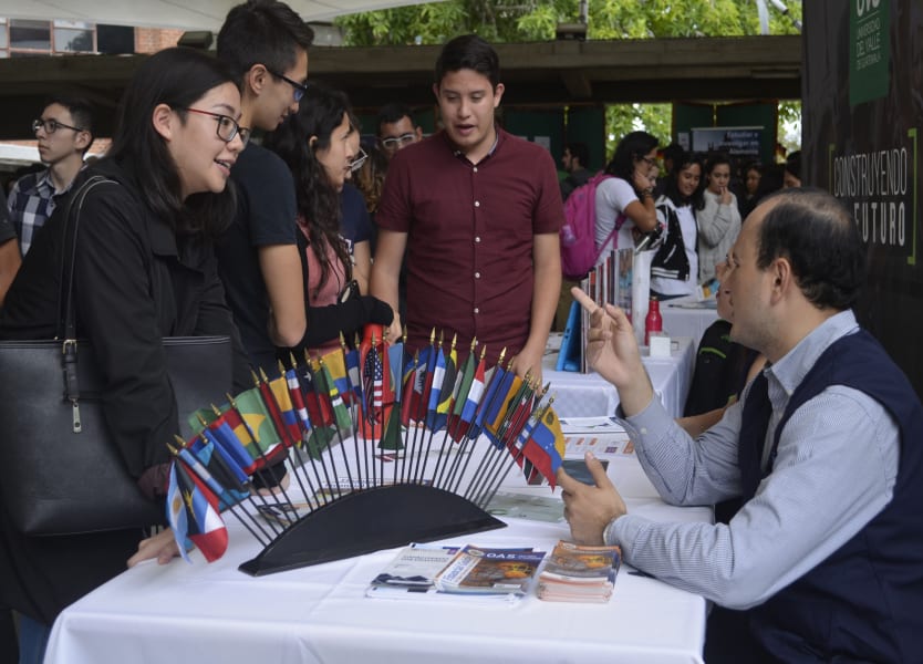 V Feria de Becas en la UVG