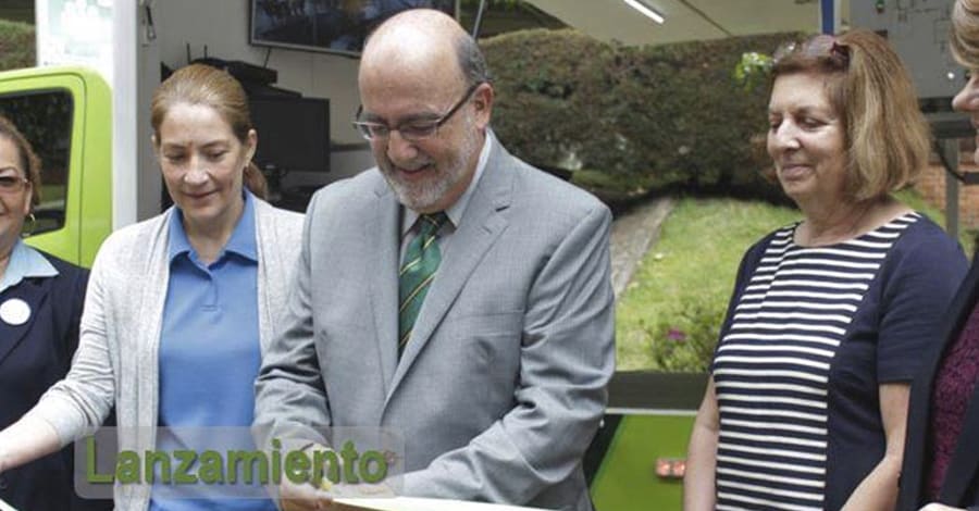 Lanzamiento oficial STEAM Truck