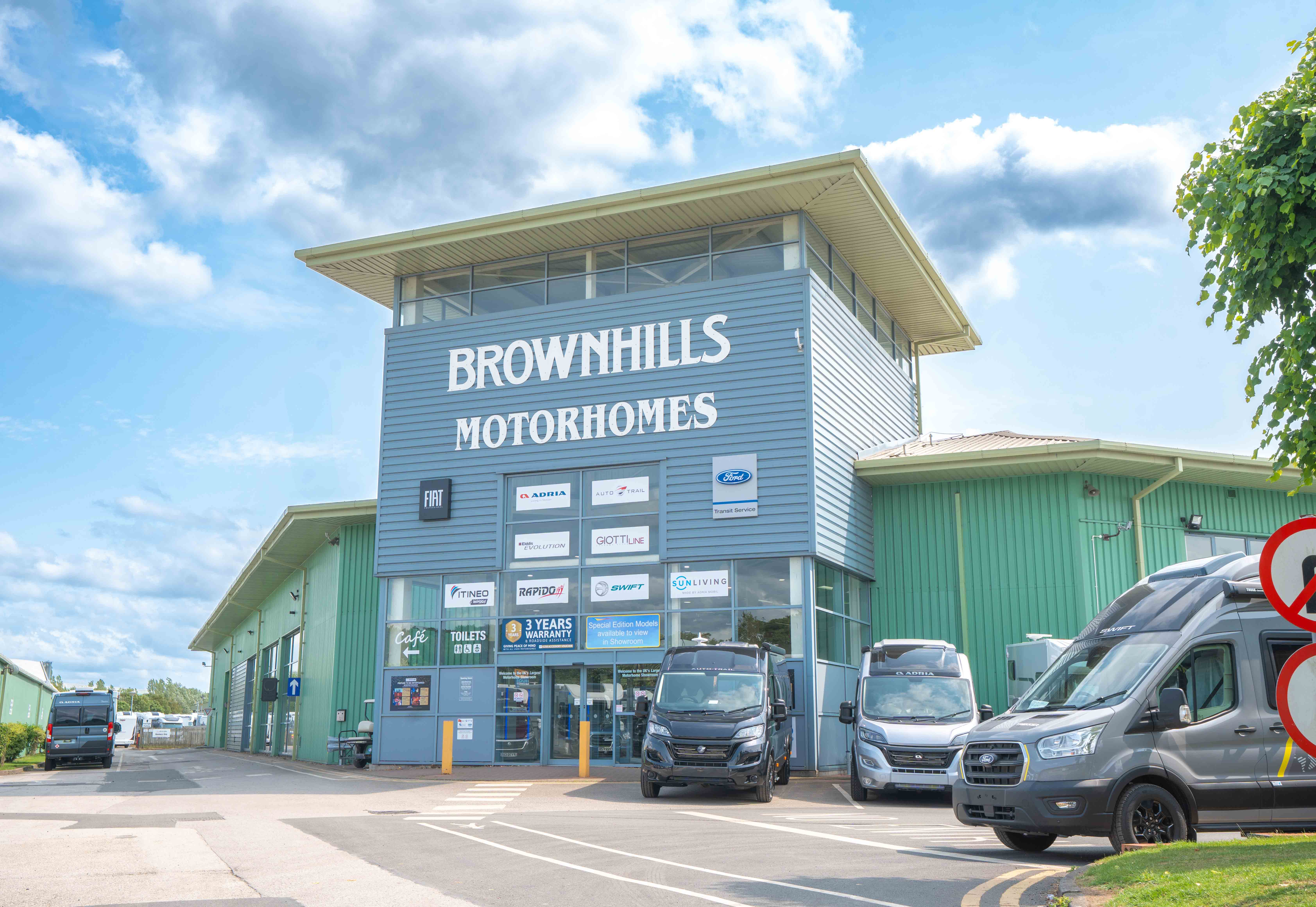 Dealer: Brownhills Motorhomes Ltd