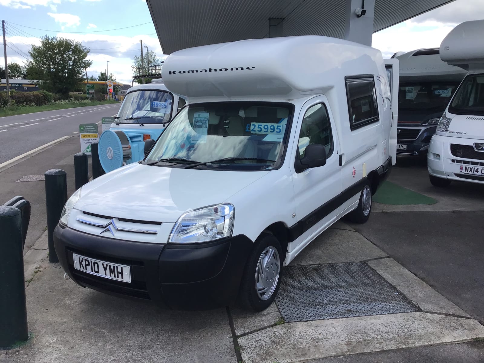 2010 Romahome R20 White