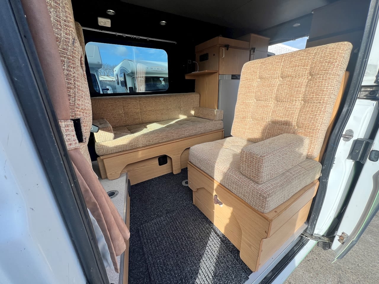 Citreon Relay Camper Conversion 4 Berth (u39)