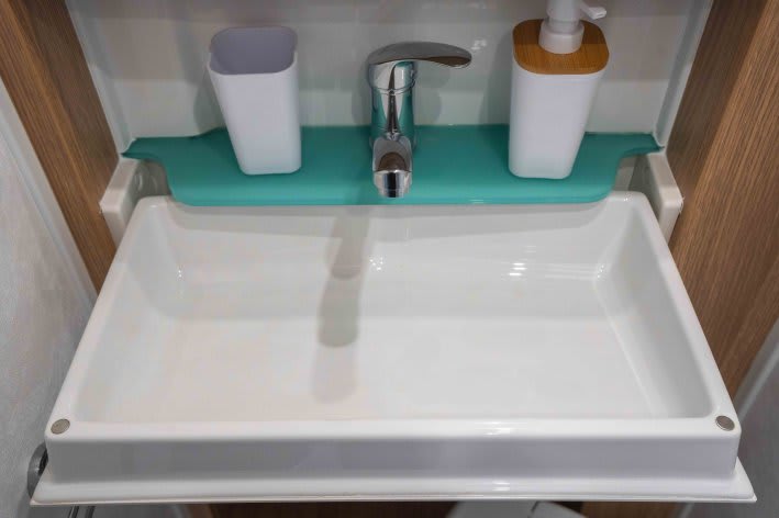 Fiat Autotrail V-Line 635 SE 140BHP Auto - Campervan