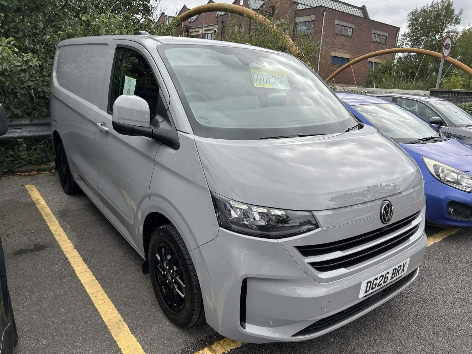 Swb Unit 2026 Volkswagen Transporter T7 Campervan SWB Commerce Pro for Sale