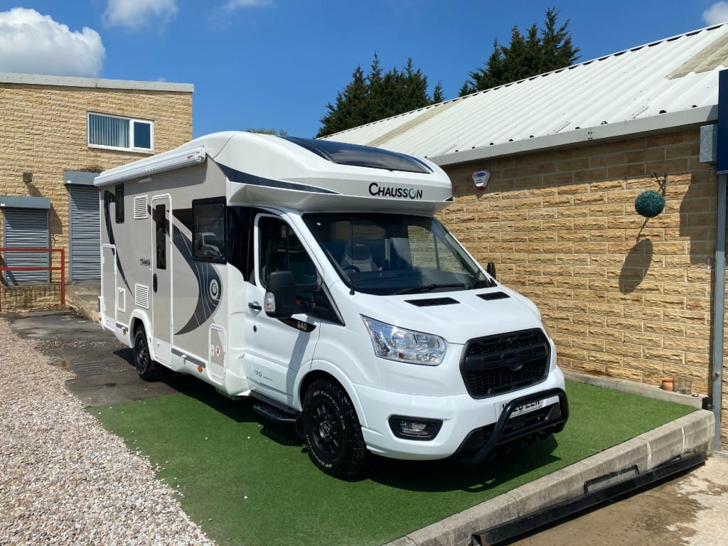 2020 Chausson Titanium White