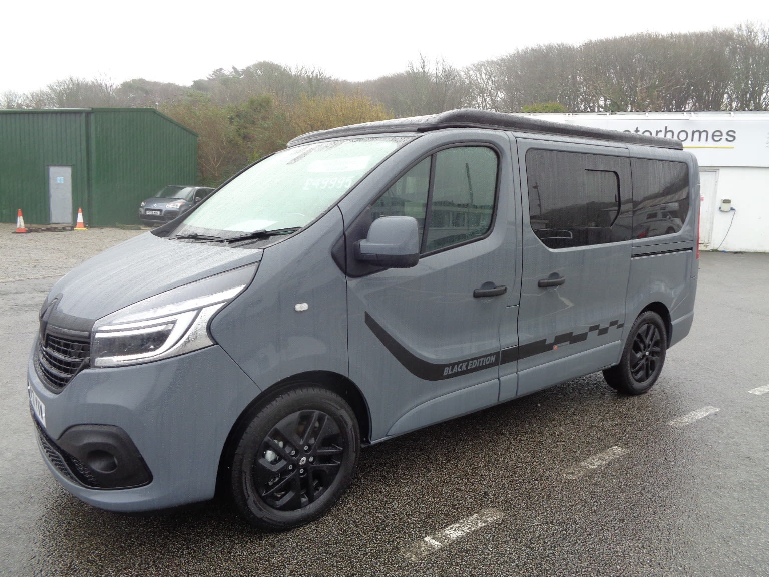 2021 Renault Trafic Grey
