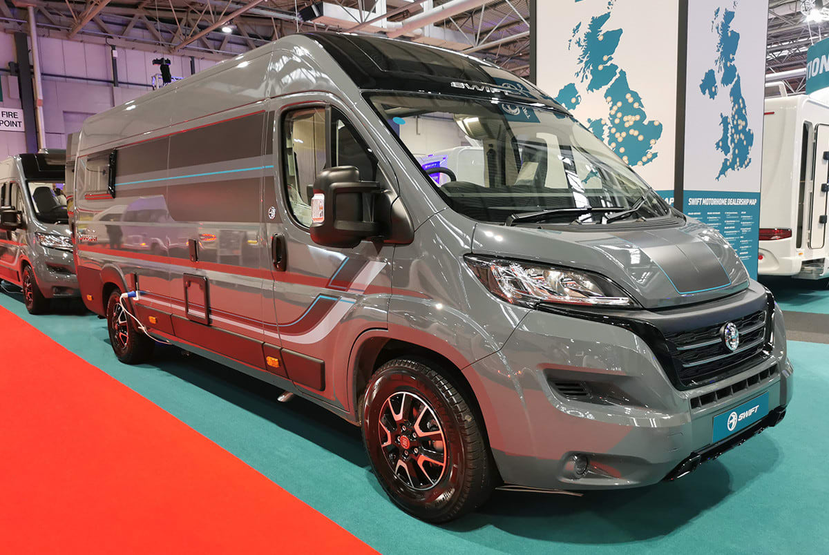 2023-swift-carrera-122