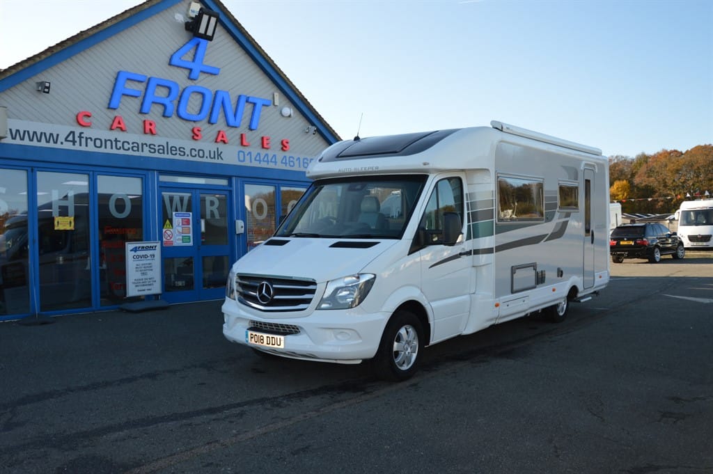 2018 Auto Sleeper White