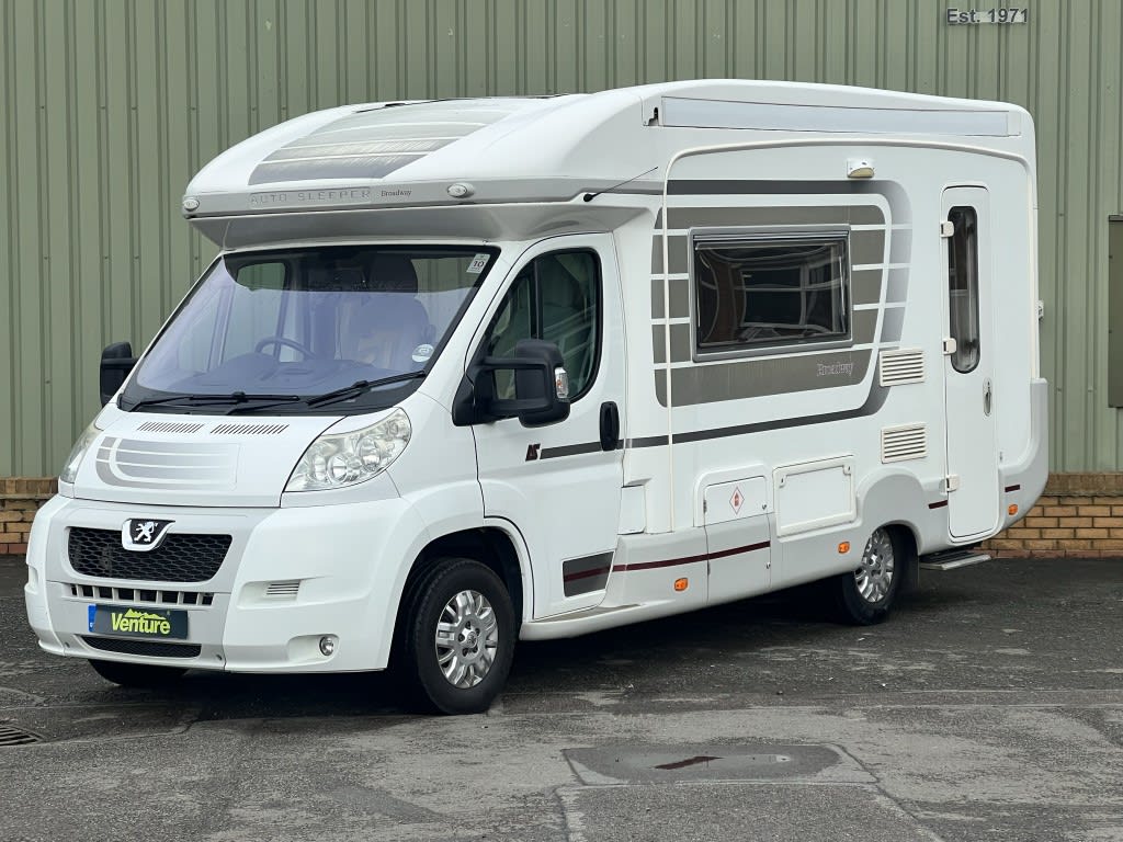 2011 Autosleeper Broadway Ek Used Motorhome