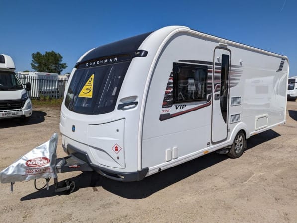 Coachman Vip 575 Layout.pdf 2018 Coachman Vip 575