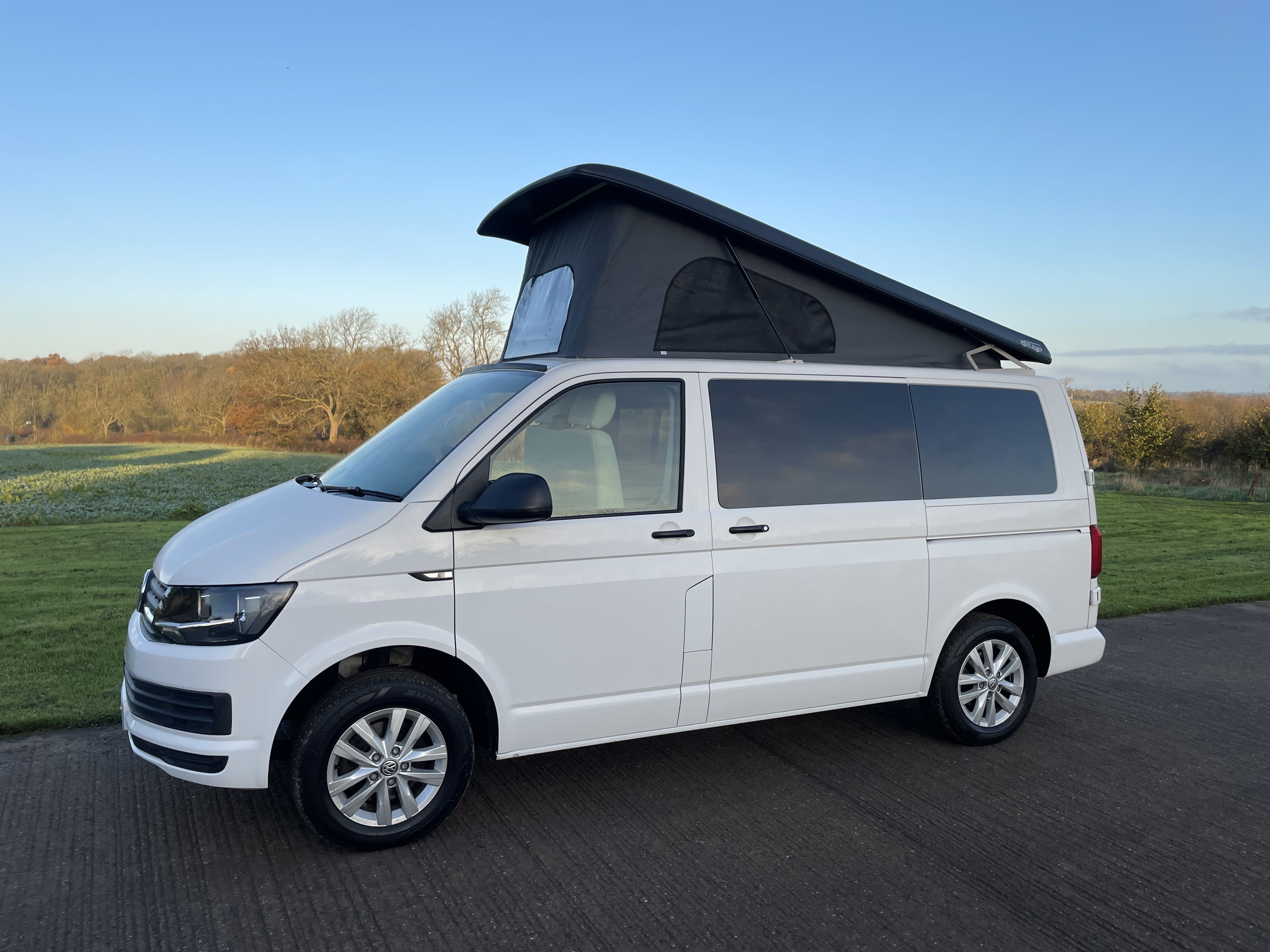 Vw T6 Campervan Brand New Conversion Satellite Naviga...