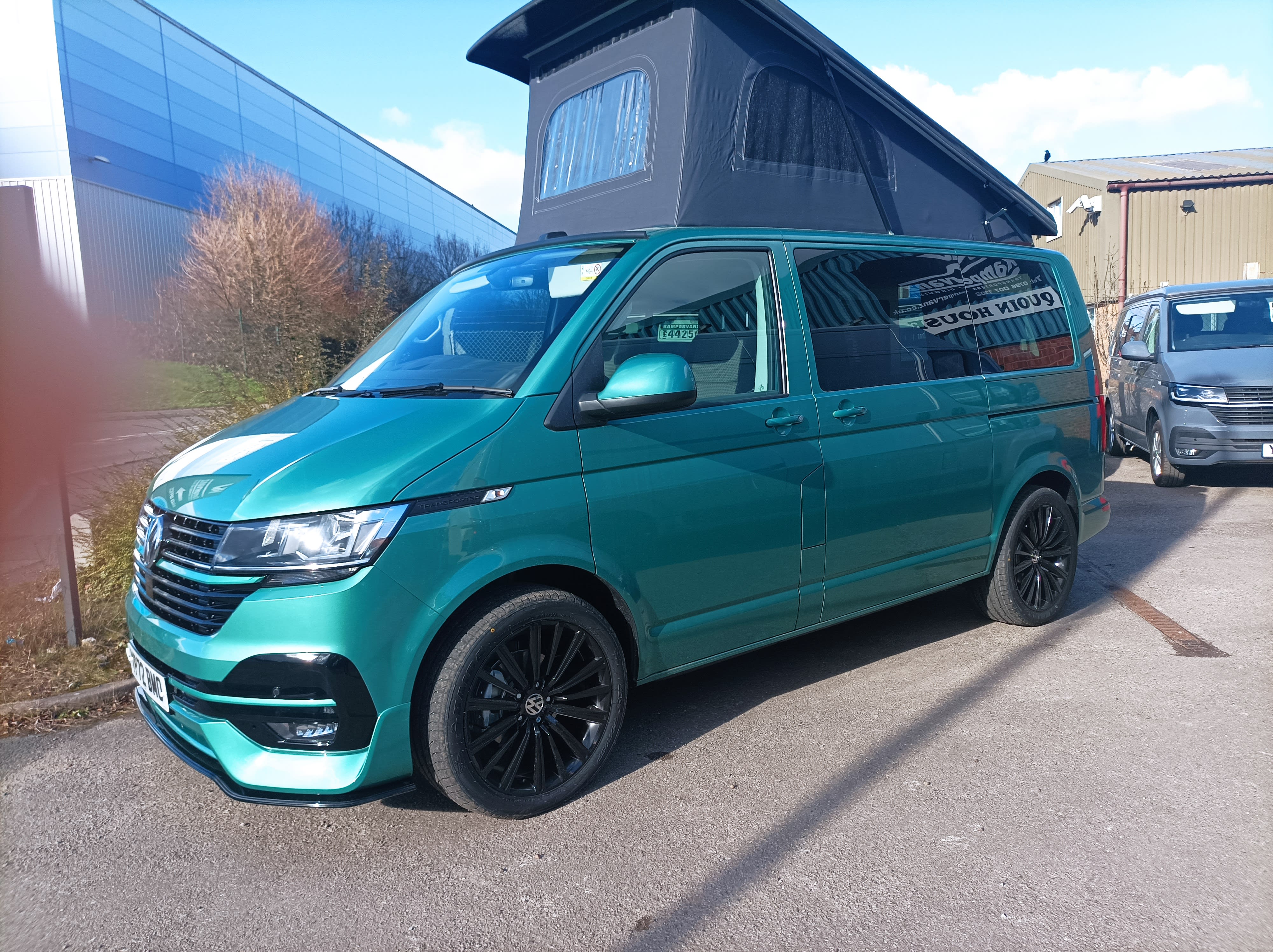 2022 (72) Vw T6.1 Highline (150bhp) Campervan In Bayleaf