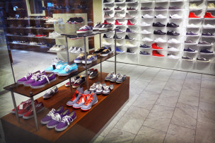 All footwear buyers