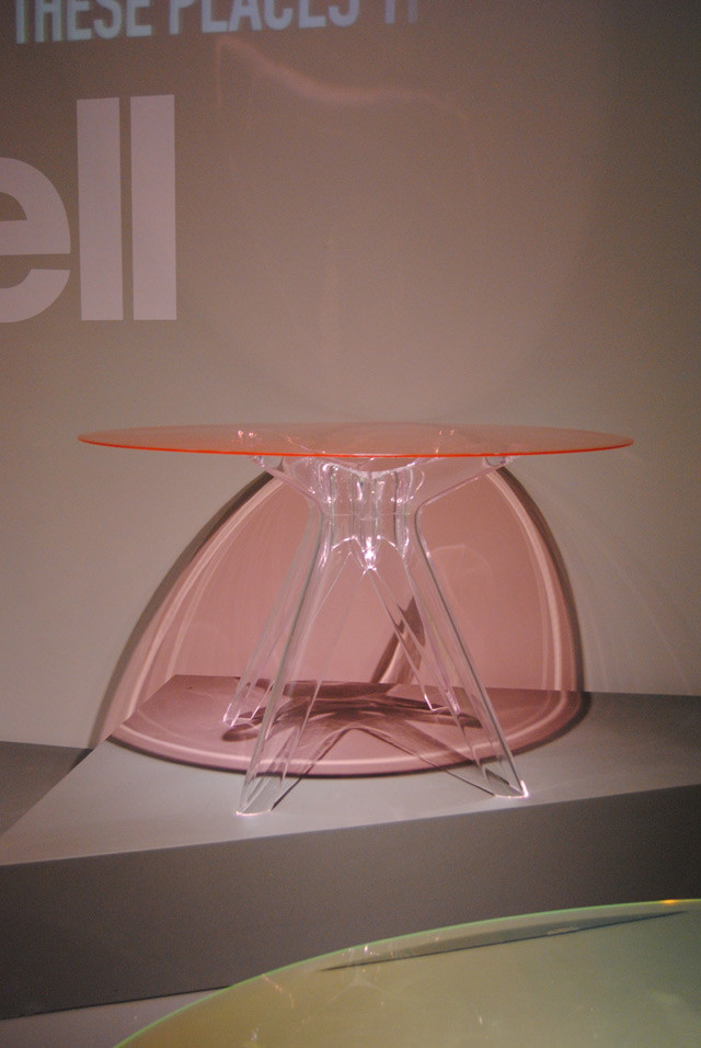 #Trendstop on #WeConnectFashion, Milan Design Week 2016: Plastic Reflections, Kartell